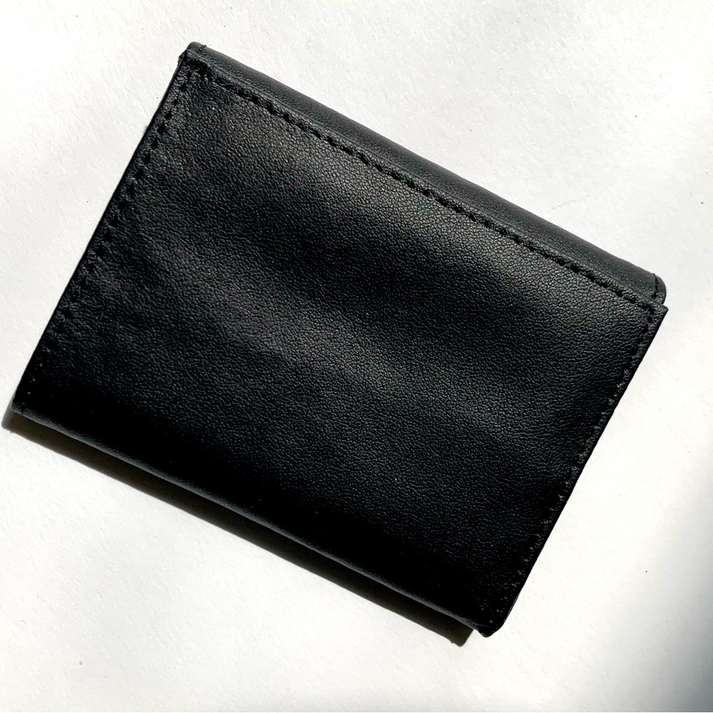 GENUINE LEATHER BLACK BILL FOLD WALLET NEW NEVER USED